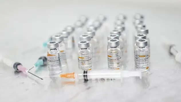 Kovid-19'la mücadelede yurt dışından temin edilen aşı miktarı 28 milyon dozu geçti