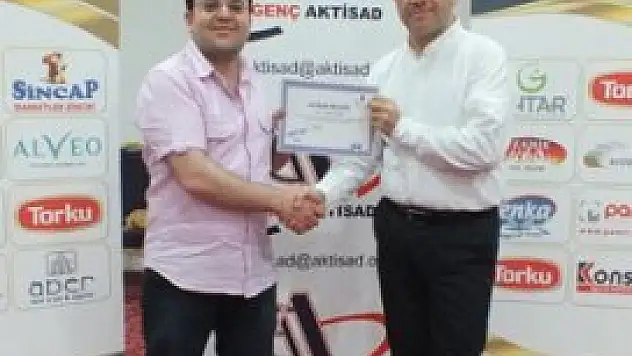 Genç AKTİSAD, liderlik okulu düzenledi