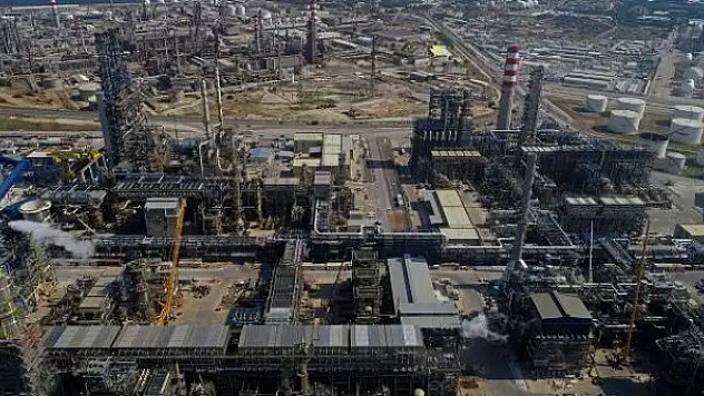 Petrol ithalatı ocak ayında yüzde 24,7 azaldı