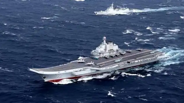 Çin'e ait gemiler Japonya kara sularına girdi