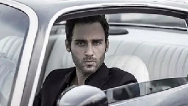 Üç Oda Bir Aşk Yakında Show Tv'de