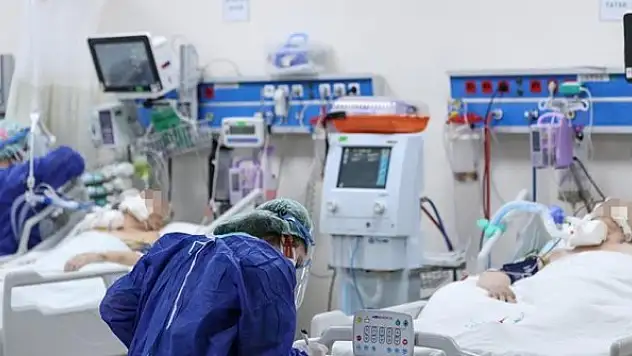 Türkiye'nin koronavirüsle mücadelesinde son 24 saatte yaşananlar