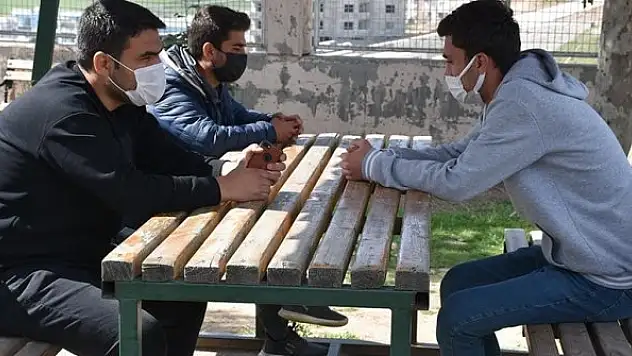 'Mavi' rengi koruyan Şırnak virüsü yenmekte kararlı