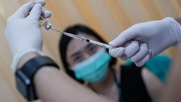 Dünya genelinde 610 milyon dozdan fazla Kovid-19 aşısı yapıldı