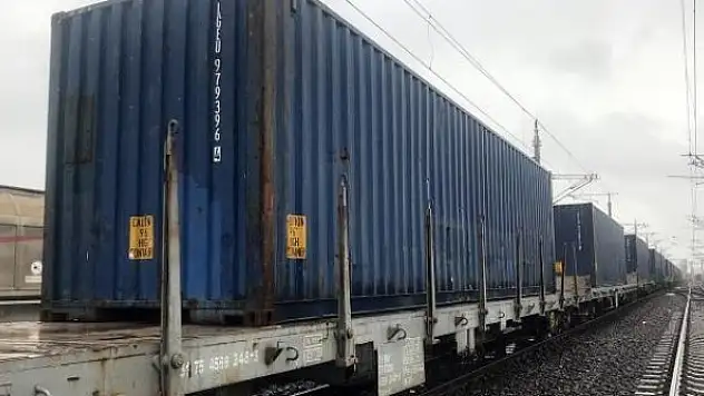 Türkiye komşularına 4,3 milyar dolarlık ihracat yaptı