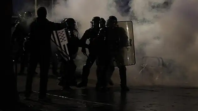 Terör örgütü PKK yandaşları Avrupa Konseyi binasını bastı