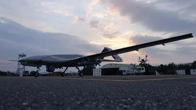 ABD'li siyaset bilimciden Türk SİHA'larına övgü