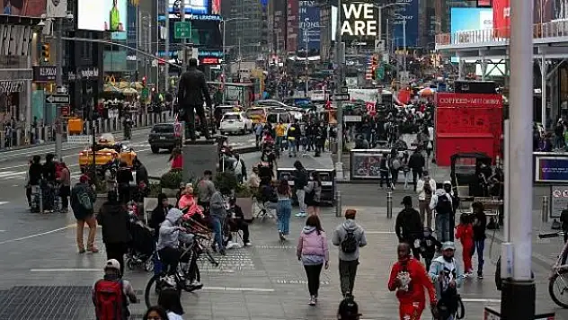 Vaka sayıları ABD'de 4. dalga endişesini artırdı