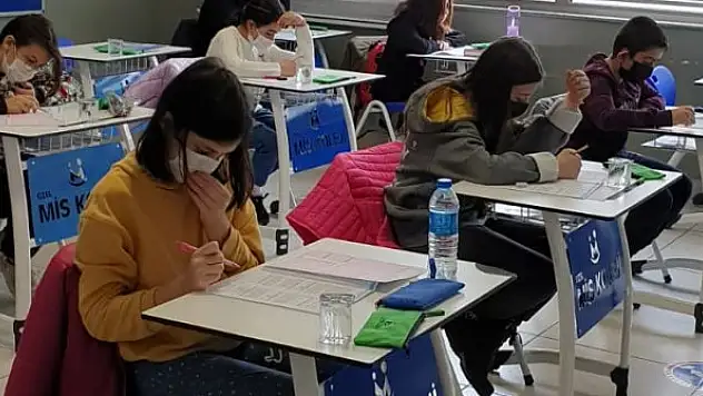 Mis Kolejinde Bursluluk Sınavı Heyecanı