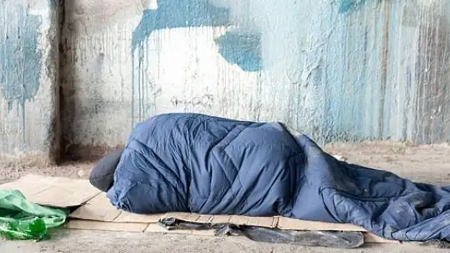 8 evsizi zehirleyip kameraya çekti, 4 yıl hapis cezası aldı