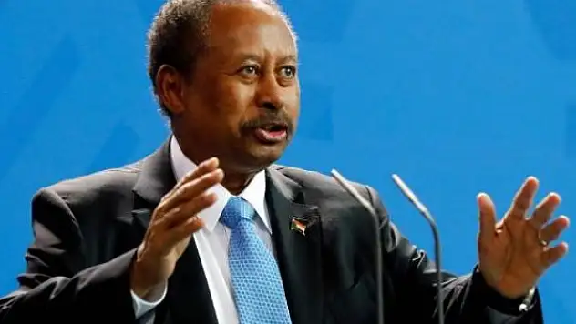 Sudan Başbakanı Hamduk'tan üçlü zirve çağrısı
