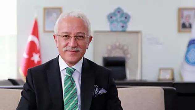 NEÜ Hukuk Fakültesi Türkiye 2.si oldu