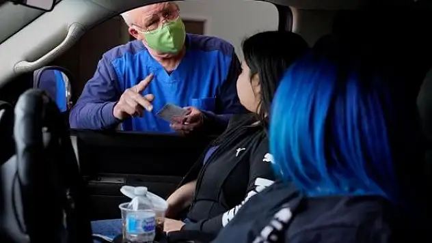 Bir günde Brezilya'da 3 bin 305, Meksika'da 480 can kaybı