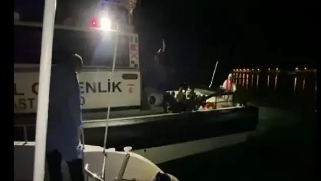 Yunanistan'ın geri ittiği 101 düzensiz göçmen kurtarıldı