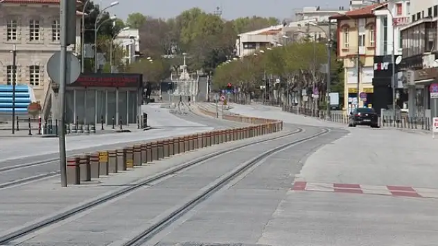 Hafta sonu sokağa çıkma kısıtlaması bugün başlayacak