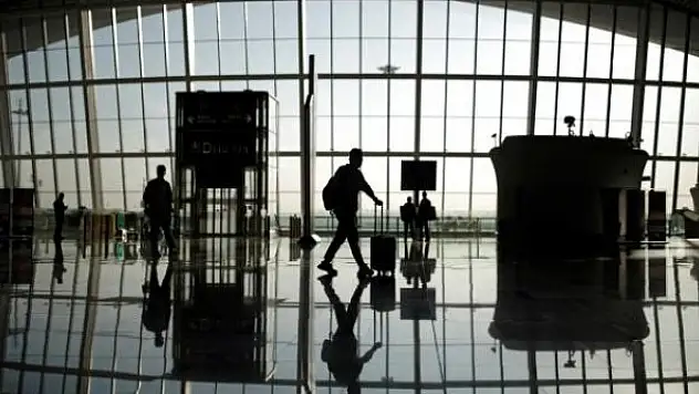 Havalimanının elektriği borç nedeniyle kesildi