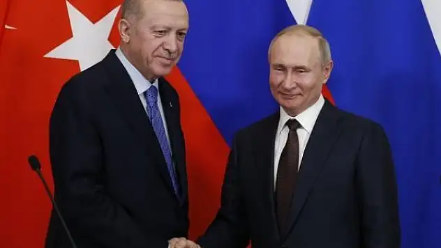 Erdoğan ve Putin Sputnik V aşısının tedarikini görüştü