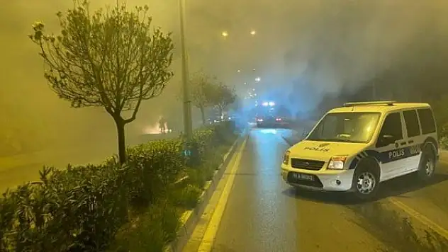 Eski milletvekili alev topuna dönen araçtan canını zor kurtardı