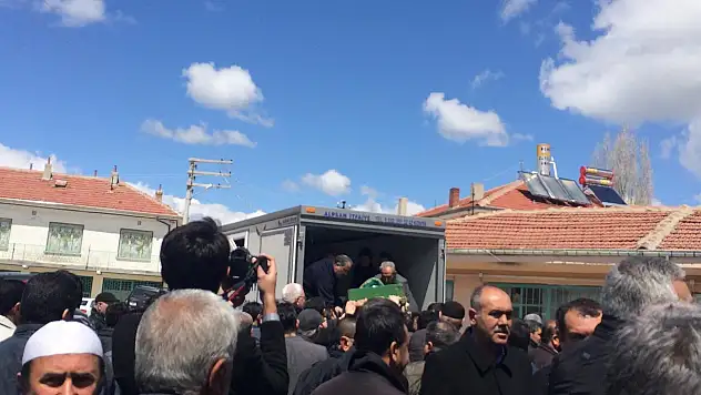 Hacı Ağralı toprağa verildi