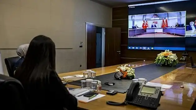 Siyasi partilerde bayramlaşma 'uzaktan' olacak