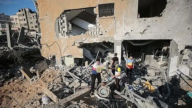 BM: İsrail'in Gazze'deki hava saldırıları sonucu 200'den fazla konut yıkıldı