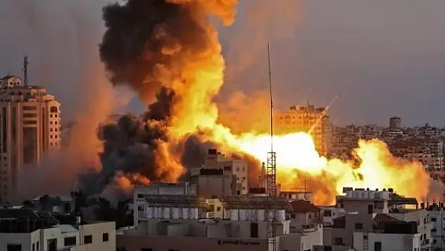 İsrailli insan hakları kuruluşu: İsrail savaş suçu işliyor