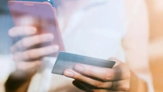 Salgın döneminde 'moda' alışverişi ilk sırada