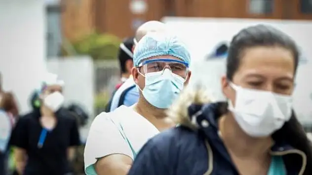 Bir günde Brezilya'da 1036, Kolombiya'da 520 can kaybı