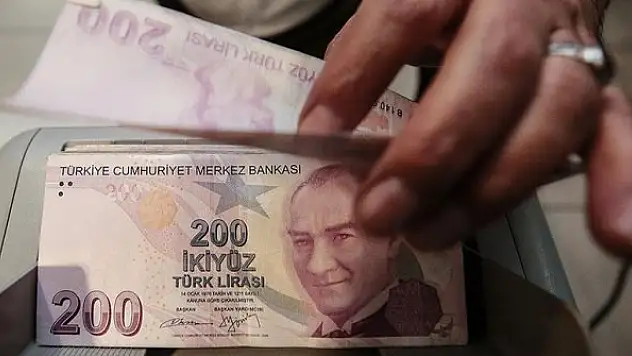 Esnaf ve sanatkarlara destekler artarak devam ediyor