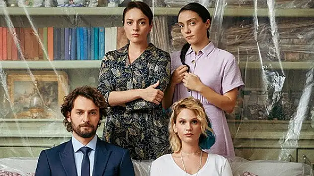 Masumlar Apartmanı'nda ayrılık iddiası