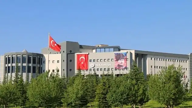 Erciyes Üniversitesi 31 öğretim üyesi alıyor