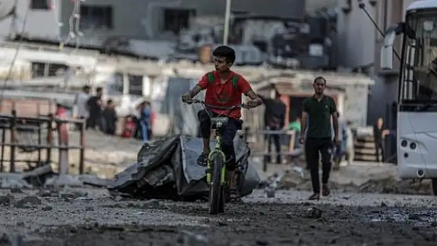 Gazze'de lise sınavları bir hafta ertelendi