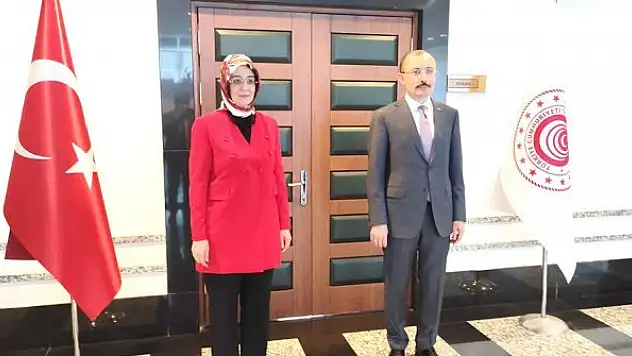 Samancı'dan Bakan Muş'a ziyaret