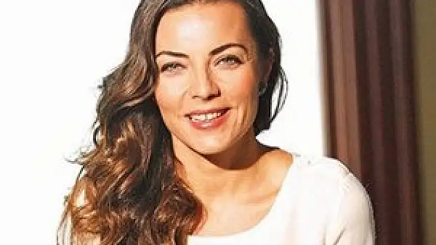 Hayatı hava alanında geçiyor