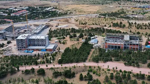 Kamu yatırımlarıyla yeni bir Meram inşa ediliyor