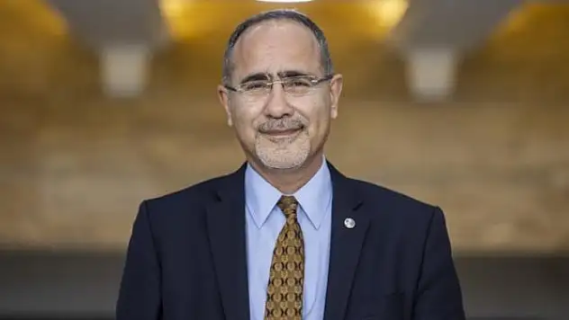 Prof. Dr. Hotamışlıgil: Kovid-19 aşısını hiçbir tereddüdüm olmadan yaptırdım