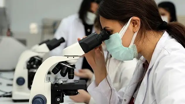 MEB mesleki eğitimde 1000 okulu 545 milyon liralık yatırımla destekledi