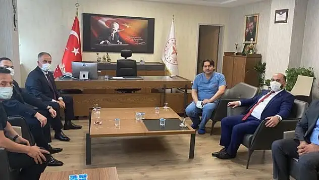 Başkan Karaarslan'dan  başhekimlere ziyaret
