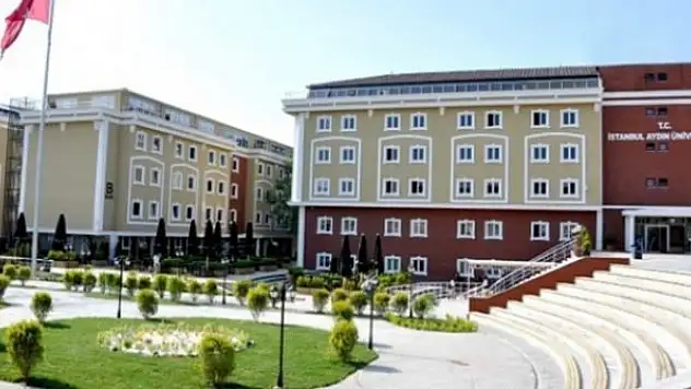 İstanbul Aydın Üniversitesi 223 öğretim üyesi alacak