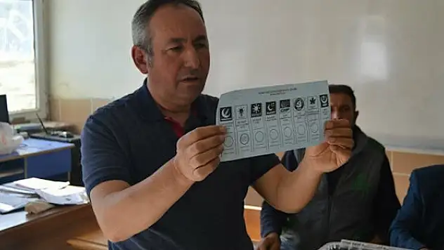 Yedi yıl sonra yapılan belediye başkanlığı seçiminde AK Parti'den CHP'ye büyük fark