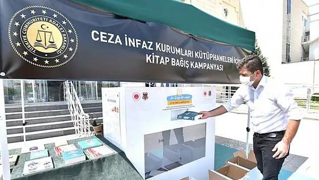 Karatay'dan kitap bağışı kampanyası'na destek