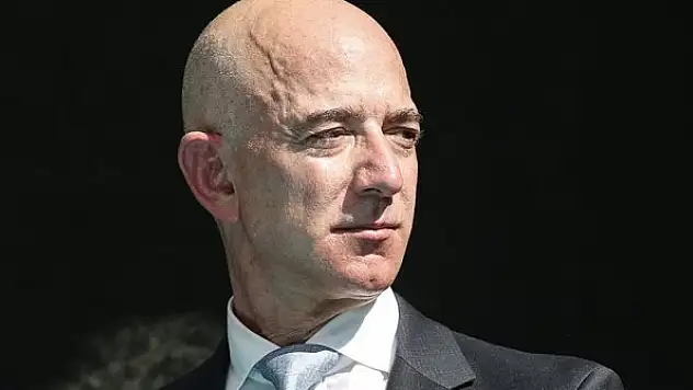 Amazon'un kurucusu Bezos uzaya gidiyor