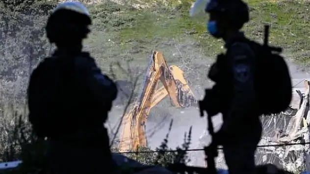 İsrail, Batı Şeria'da 25 Filistinliyi daha evsiz bıraktı