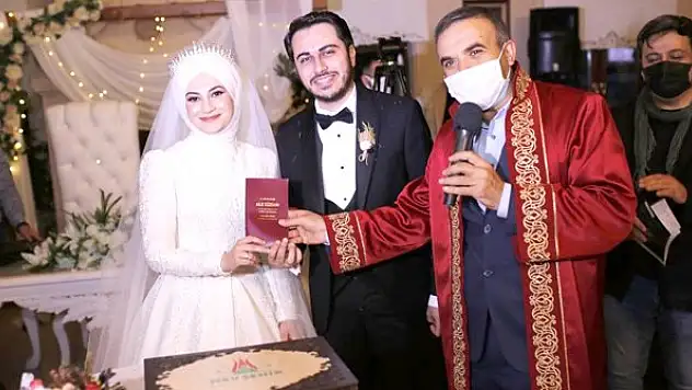 Ahmed ve Esma mutluluğa 'evet' dedi