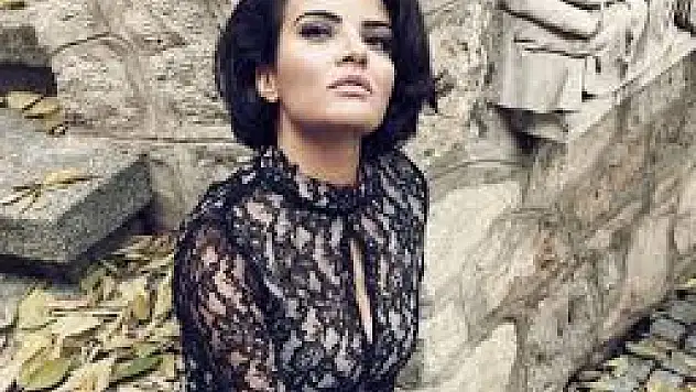 Göksel'den 700 binlik anlaşma