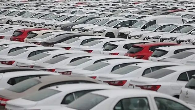 Sıfır otomobilde ilk tercih 'benzinli motor'