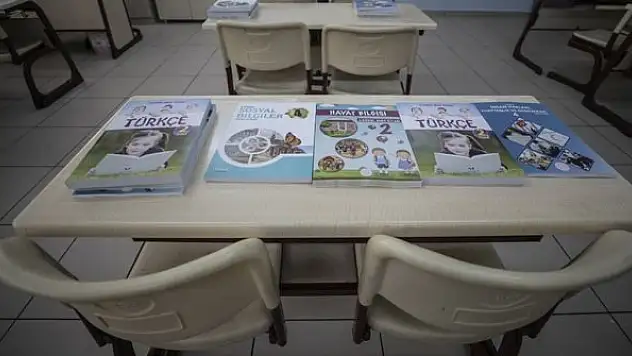 Ders kitapları geri dönüşüme kazandırılacak