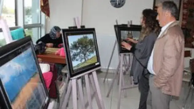 Beyşehir'de fotoğraf sergisi açıldı