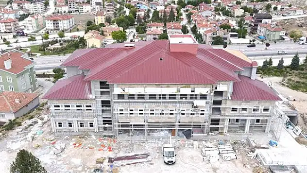 Cihanbeyli'de adalet sarayı yükseliyor