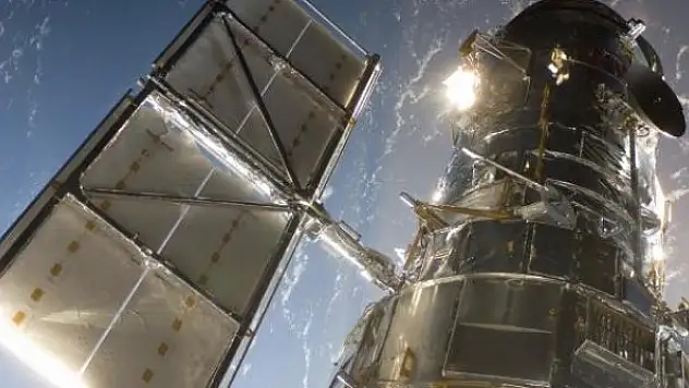 NASA, Hubble Uzay Teleskobu gözlemlerini durdurdu